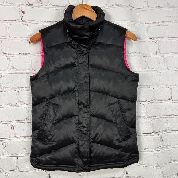 Isaac Mizrahi Vest Womens size Small Black Puffer Sleeveless Snap Front Layer - Picture 3 of 8